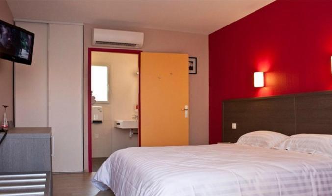 Hotel Cantal Cottages Saint-Georges  Rom bilde