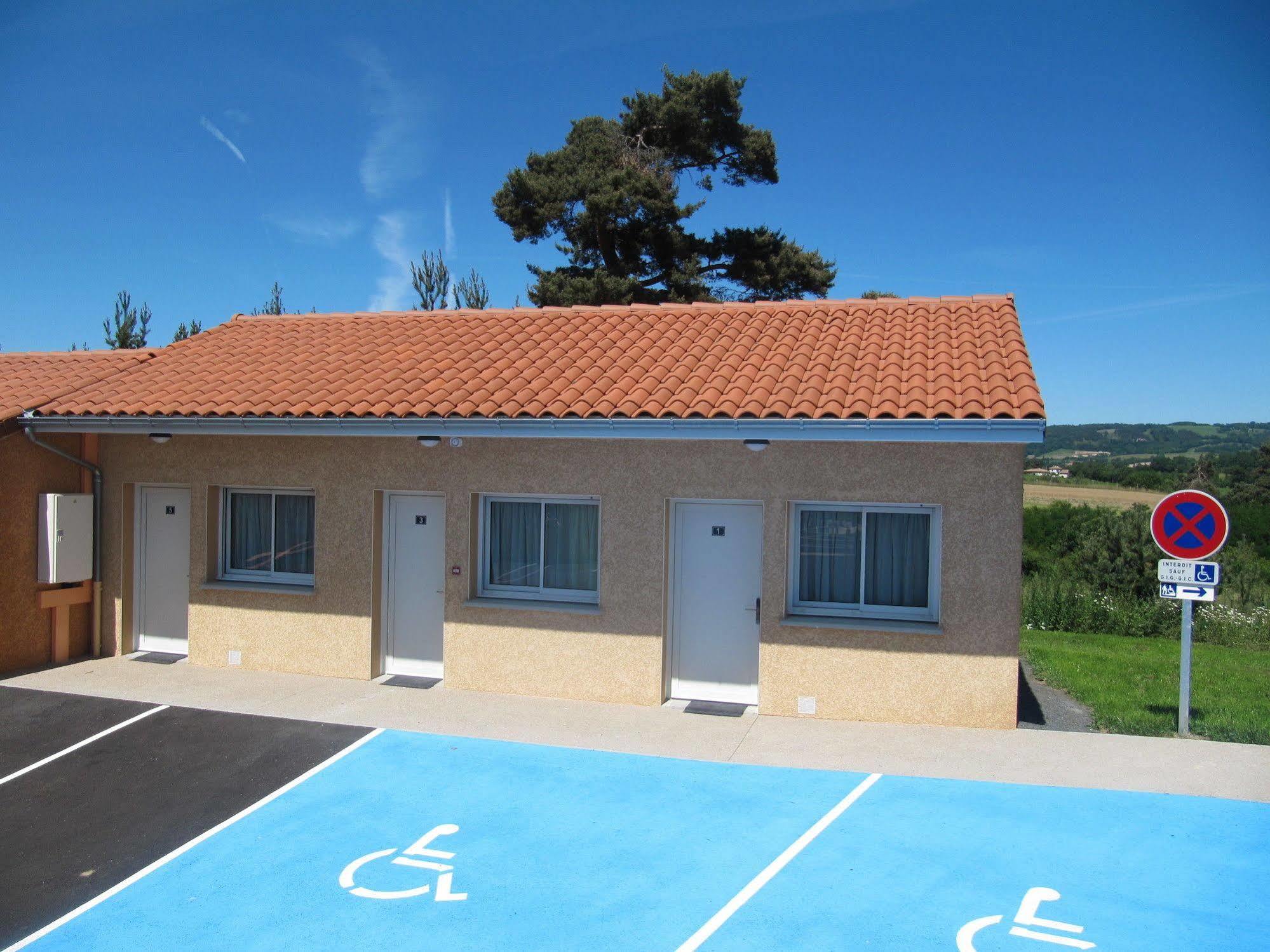 Hotel Cantal Cottages Saint-Georges  Eksteriør bilde